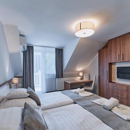 Tokajer Wellness Panzio Hotel Keszthely Exterior photo