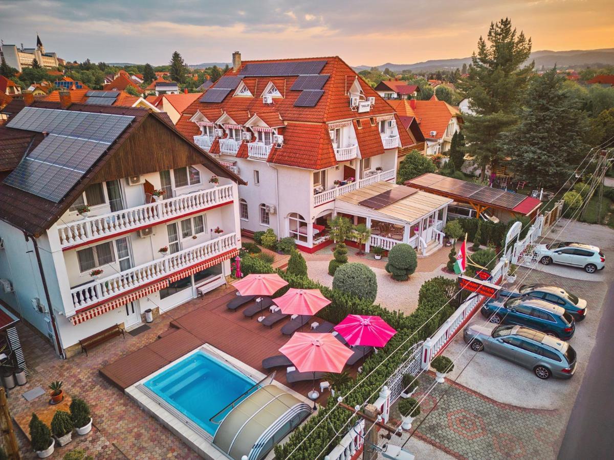 Tokajer Wellness Panzio Hotel Keszthely Exterior photo