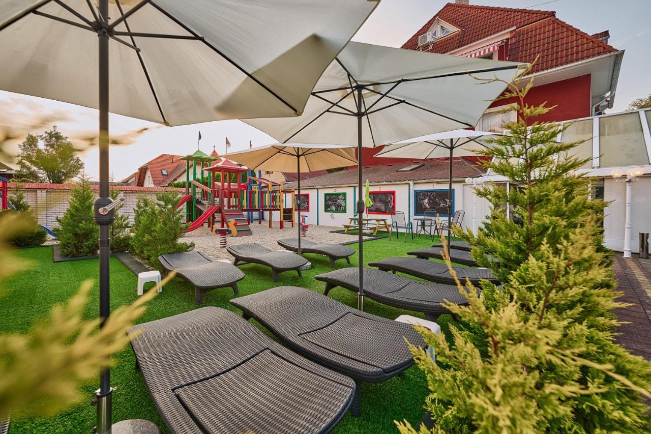 Tokajer Wellness Panzio Hotel Keszthely Exterior photo