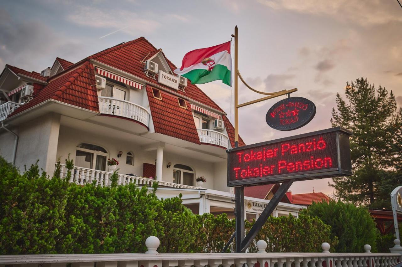 Tokajer Wellness Panzio Hotel Keszthely Exterior photo