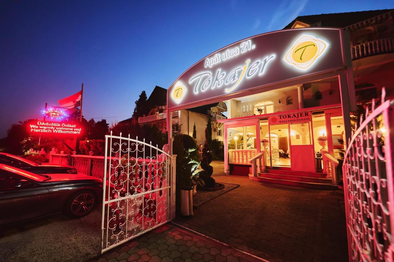 Tokajer Wellness Panzio Hotel Keszthely Exterior photo