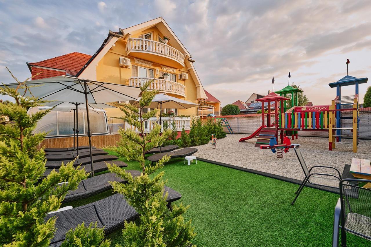 Tokajer Wellness Panzio Hotel Keszthely Exterior photo