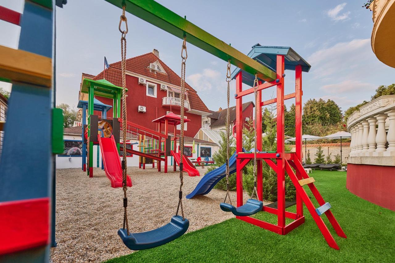 Tokajer Wellness Panzio Hotel Keszthely Exterior photo