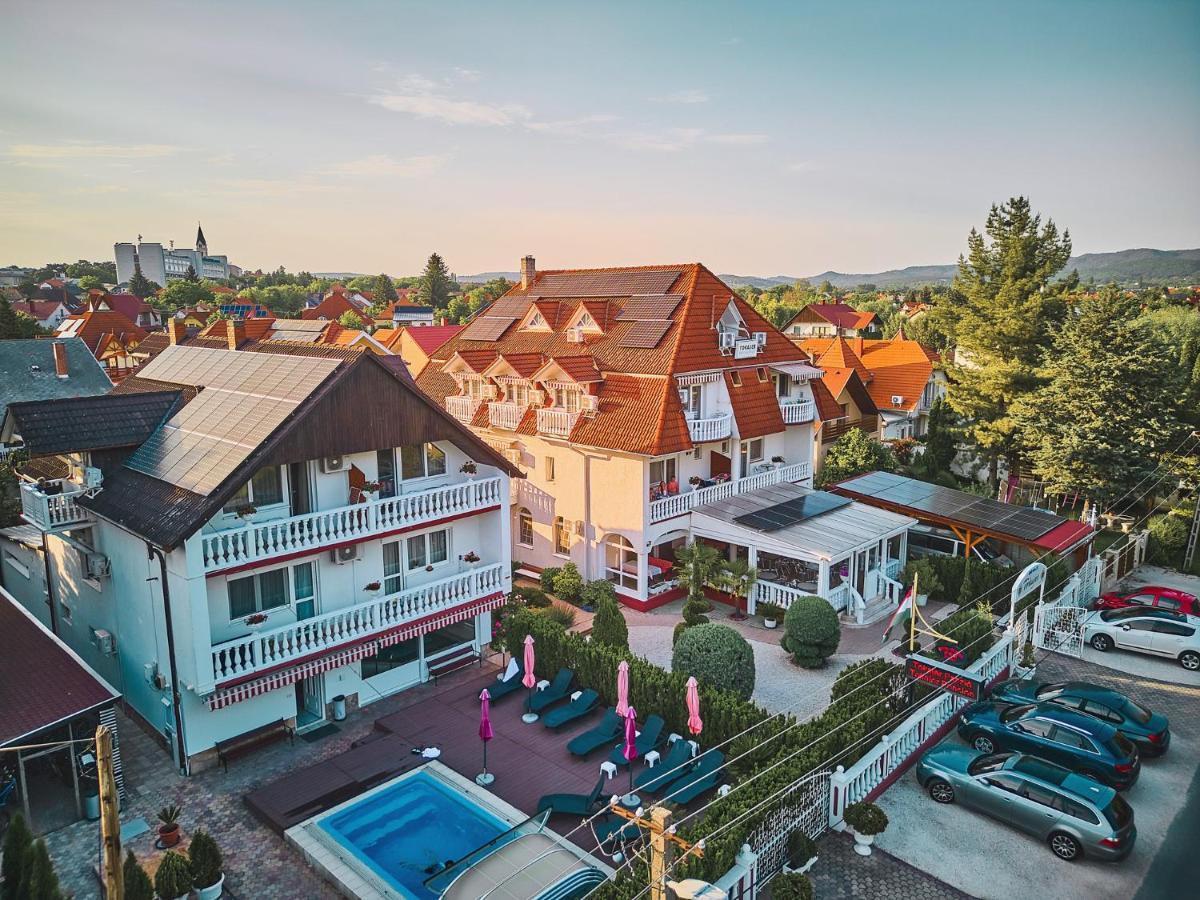 Tokajer Wellness Panzio Hotel Keszthely Exterior photo